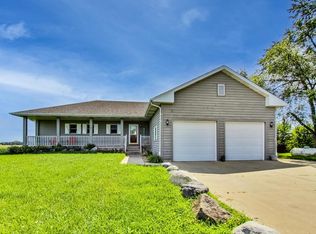 15N605 McCornack Rd, Gilberts, IL 60136