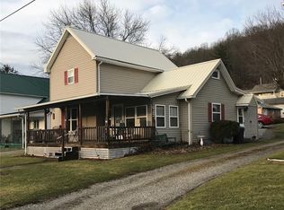 1971 Wainwright Rd SE, New Philadelphia, OH 44663