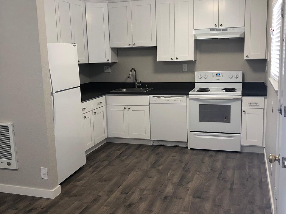 1st image of 355 Dela Vina Ave APT 6