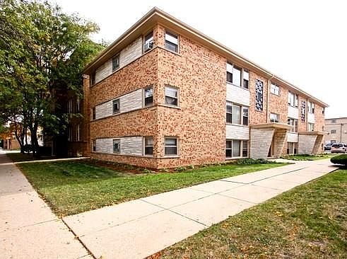 1st image of 6810 N Northwest Hwy APT 1S