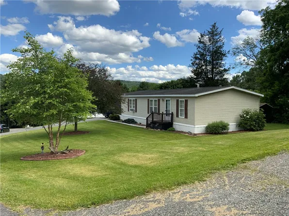 108 Mazza Rd, Ithaca, NY 14850