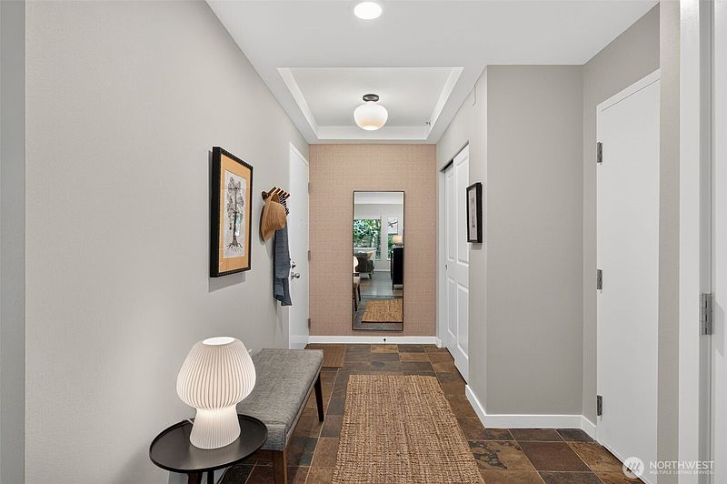 5th image of 200 W Comstock Street #102
