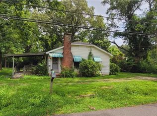 411 6th St NE, Fayette, AL 35555