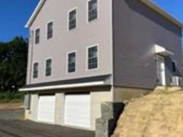 26 Grand St, Marlboro, NY 12542