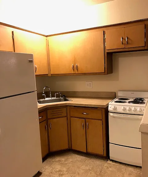 5530-40 N 50th St #27 — Photo 11