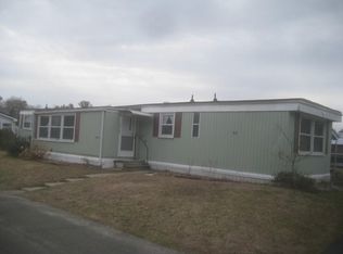 16 Carol Cir, Westfield, MA 01085