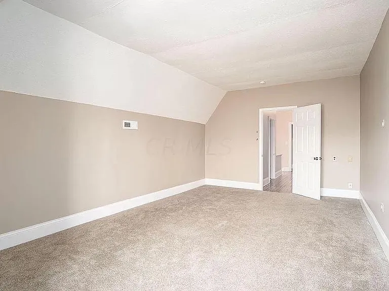925 Mount Pleasant Ave #925 — Photo 23