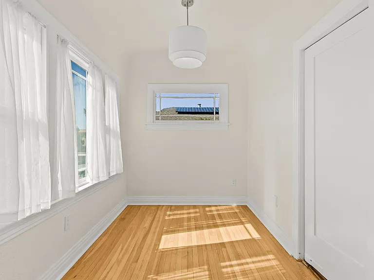 3124 B St — Photo 10