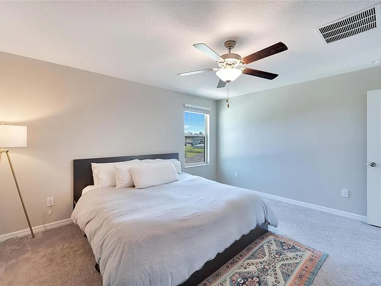403 Royal Empress Dr — Photo 34