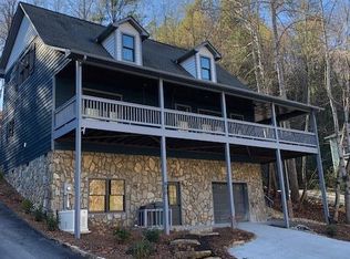800 Dillard Rd, Sylva, NC 28779