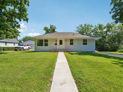 712 E Edgewater St, Portage, WI, 53901
