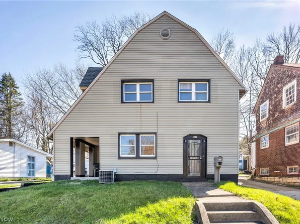 561 Melrose St, Akron, OH 44305