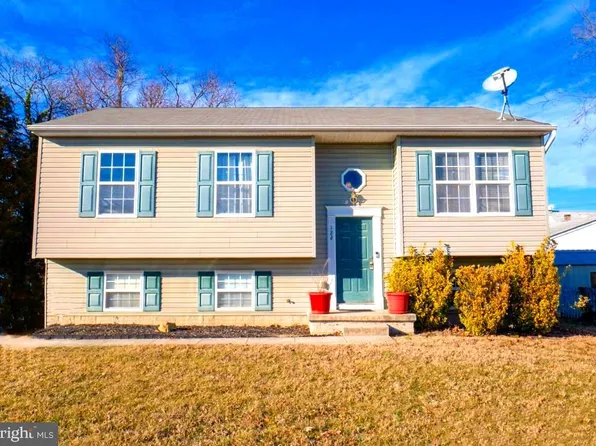 122 Haile Ave, Baltimore, MD 21225