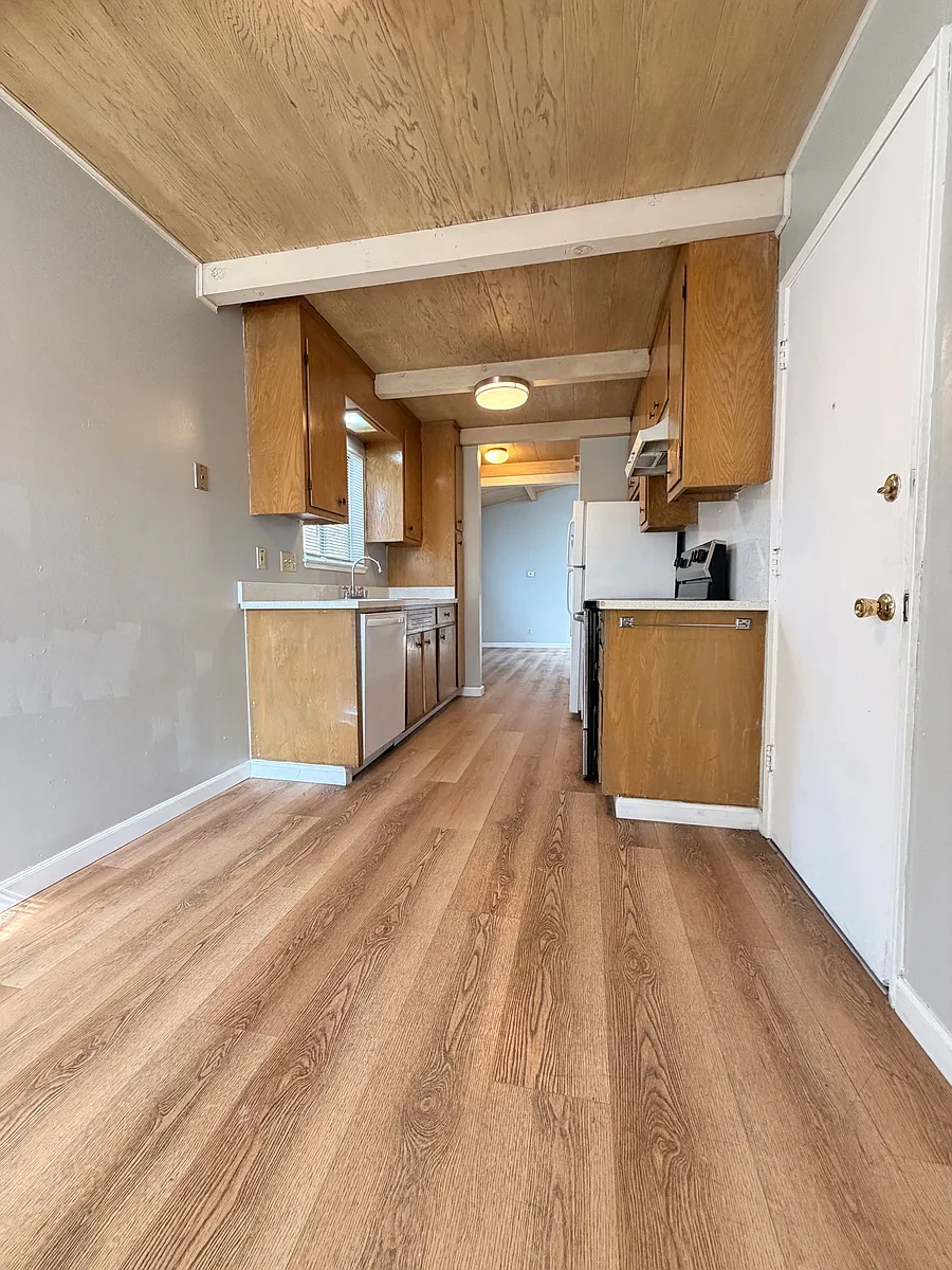 Building Photo - 2021 Road 20