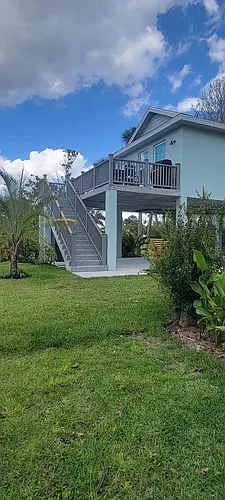 1465 Bayshore Dr Photo 1