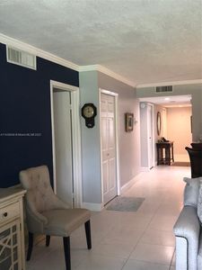 437 Lakeview Dr APT 105, Weston, FL, 33326