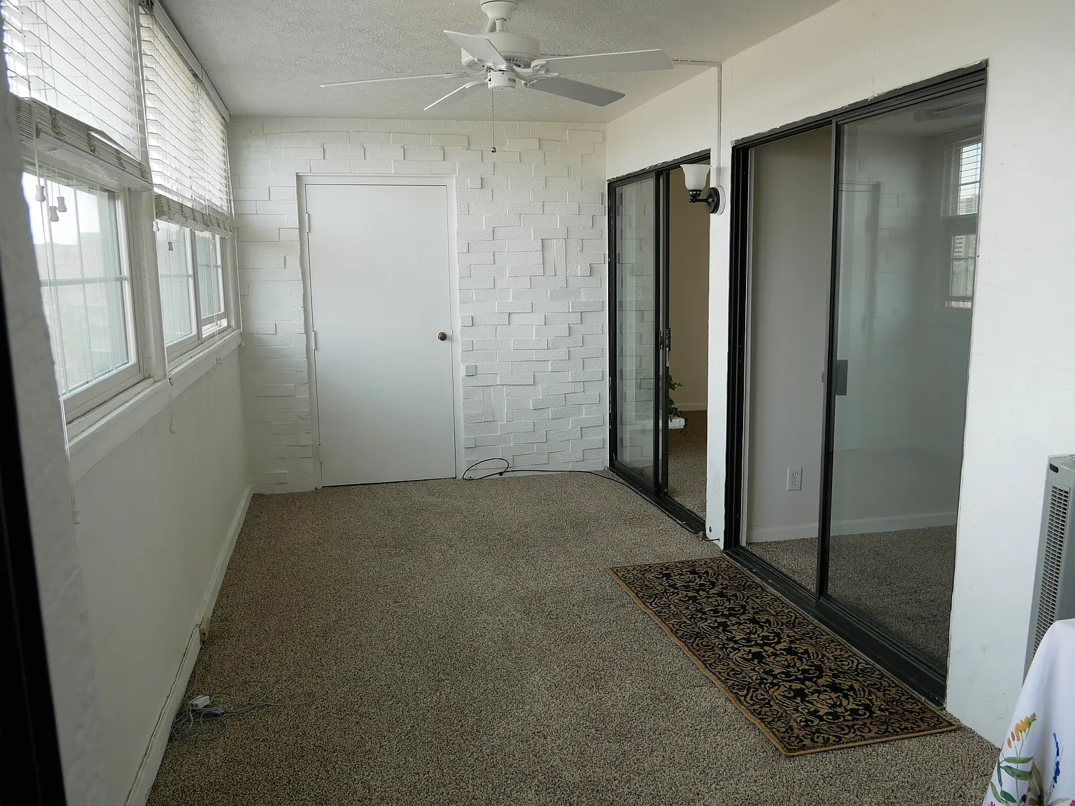 2 bed, 1500 sqft, $2,000 — Photo 4