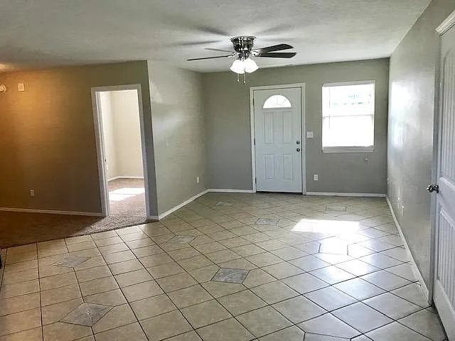 2601 Picher Ave — Photo 3