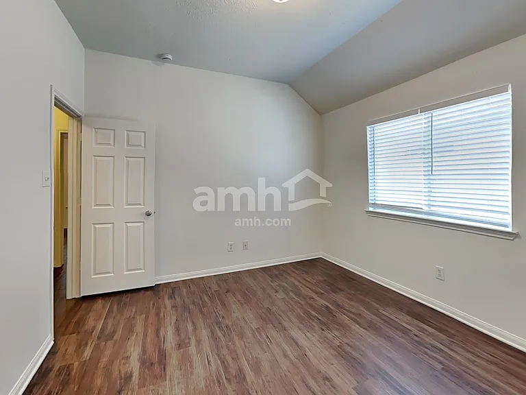 30 Huntington Bend Dr — Photo 14