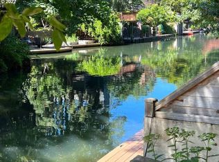 (Undisclosed Address), Lake Oswego, OR 97034