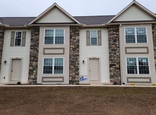 438 Masonic Dr #C, Elizabethtown, PA 17022