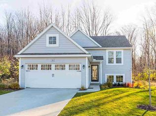 9456 Sunrise Ln, Davison, MI 48423