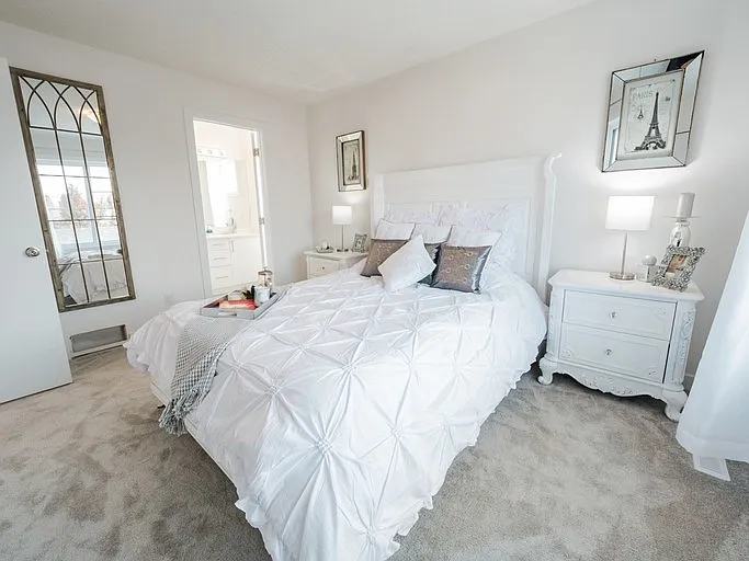 3 bed, 2.5 bath, $1,950 — Photo 2