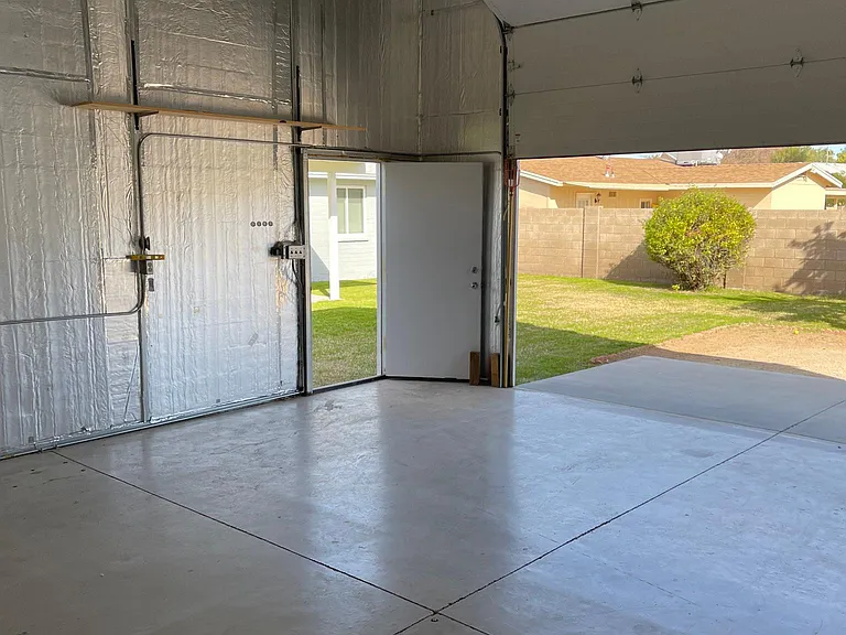 3443 E Poinsettia Dr — Photo 22