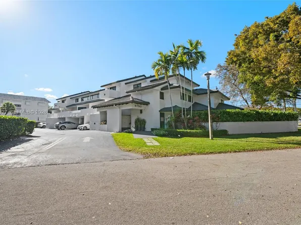 5750 Turin St APT 203, Coral Gables, FL 33146