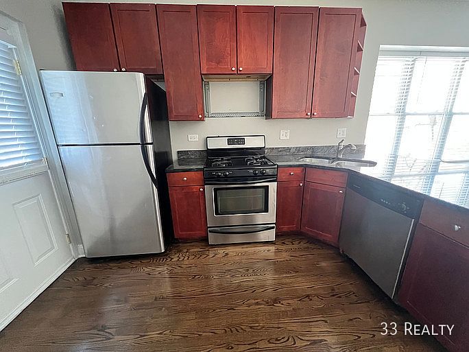 1st image of 7362 N Hoyne Ave APT 1