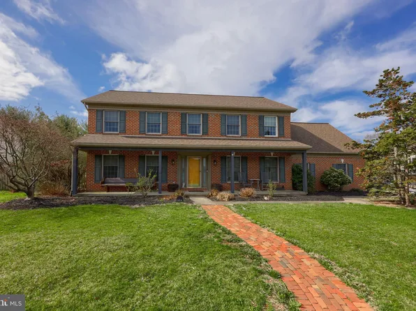 1014 Martin Ave, Ephrata, PA 17522