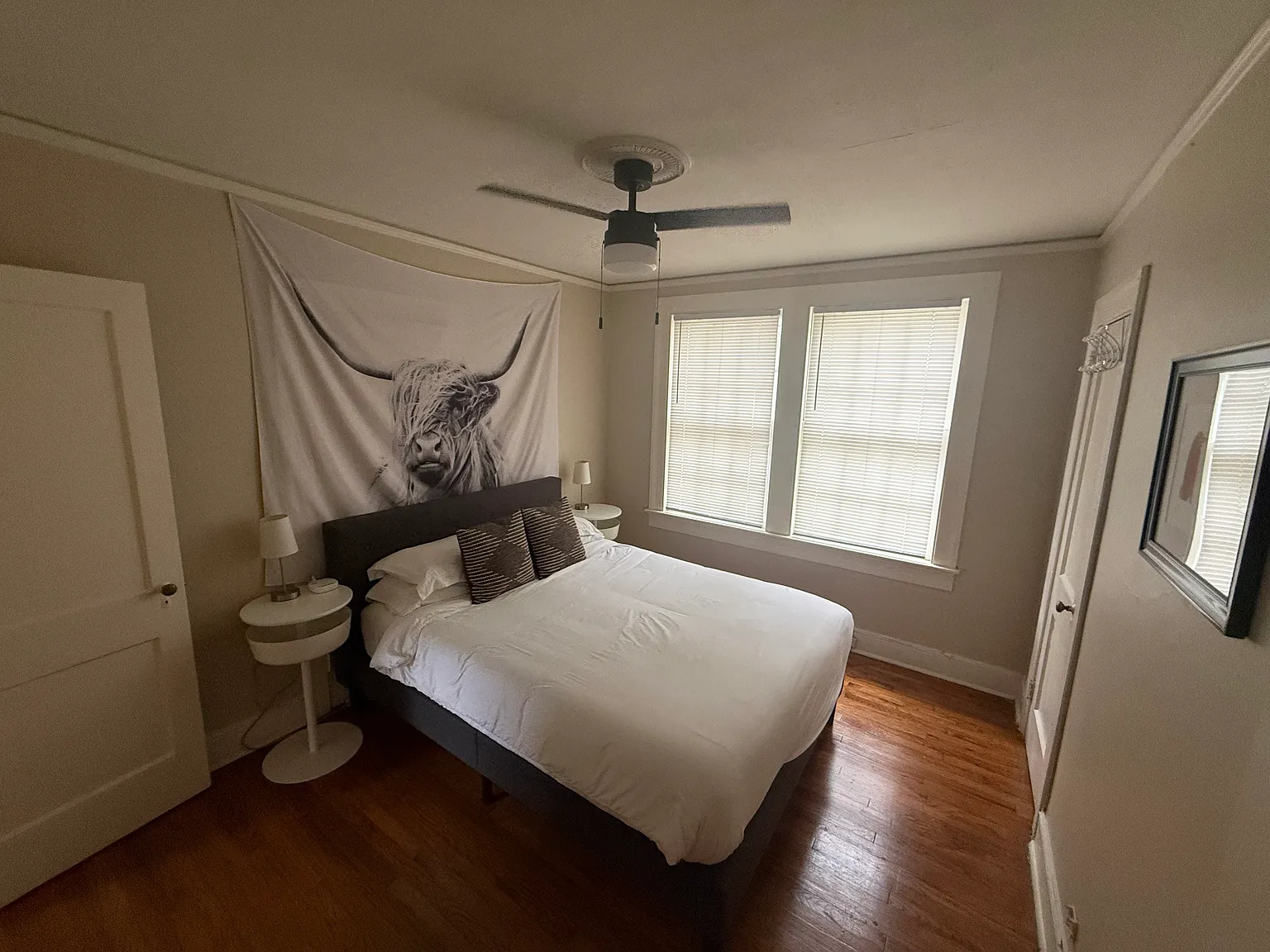 2 bed, $1,000 — Photo 4