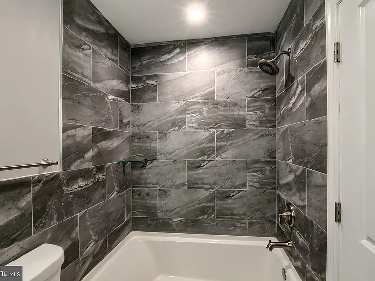 502 Bloomfield Dr — Photo 21