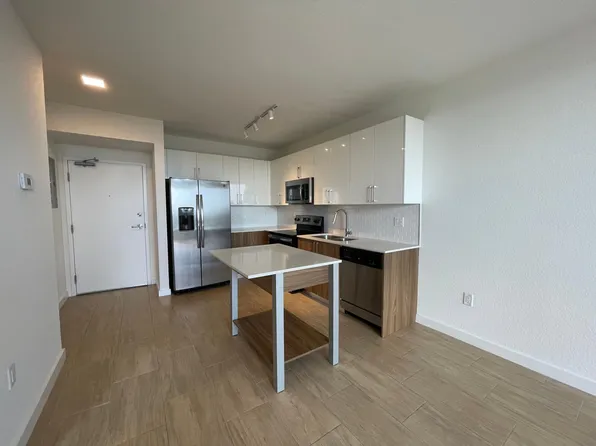 2200 SW 67th Ave, Miami, FL 33155