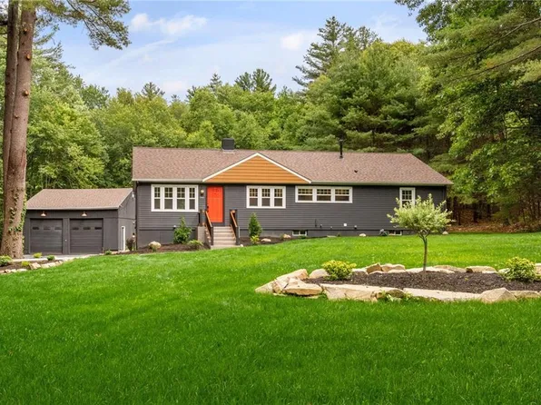 340 Pine Orchard Rd, Glocester, RI 02814