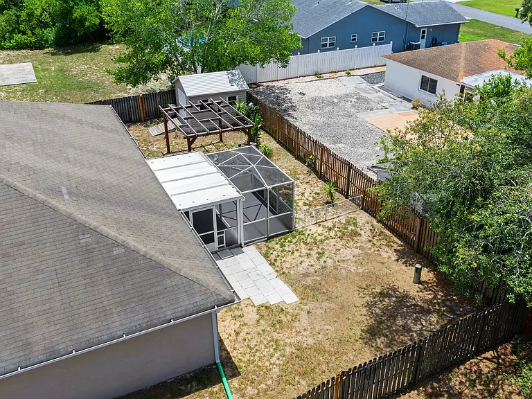 11366 Riddle Dr — Photo 4