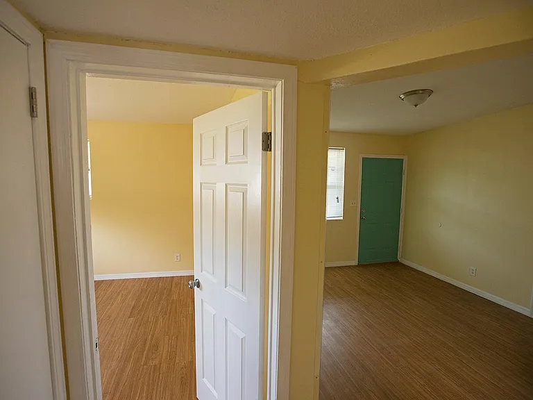 1225 Harrison St — Photo 17