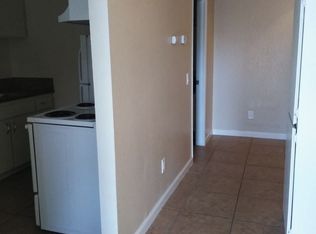 4401 Belle Ter APT 14, Bakersfield, CA 93309