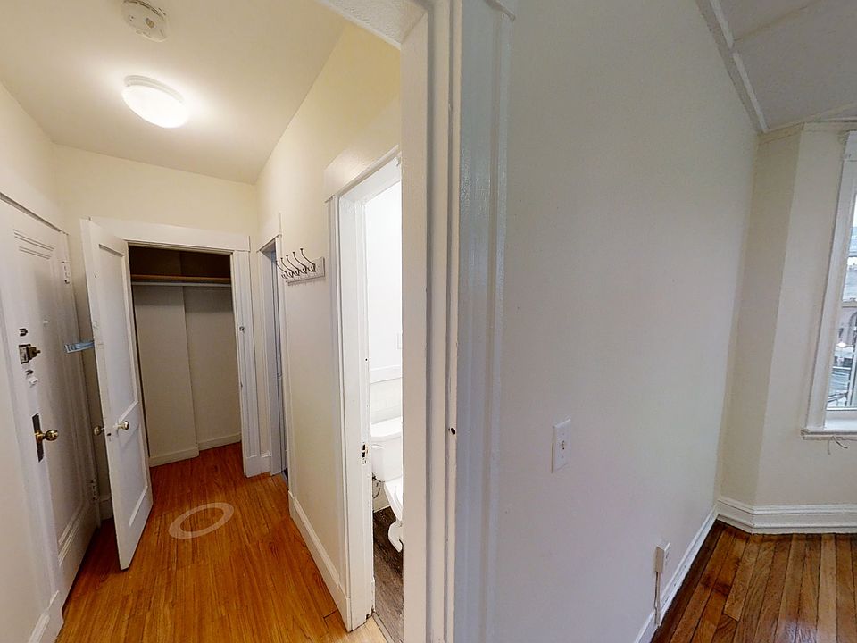 2nd image of 1209 Boylston St APT 33