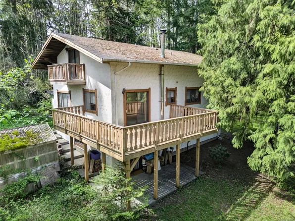 7191 B Island Hwy N, Lantzville, BC V0R 2H0