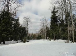 Golden Glow Rd, Trout Creek, MI 49967