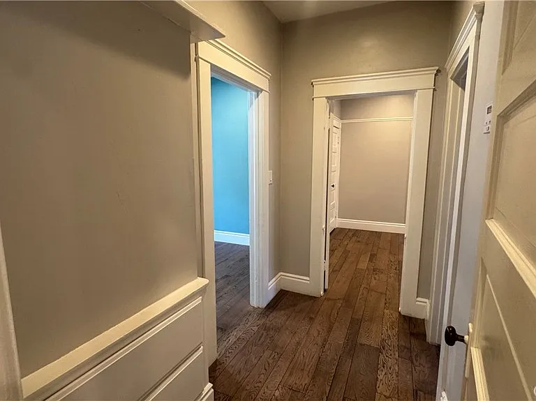 222 S 1st Ave — Photo 14