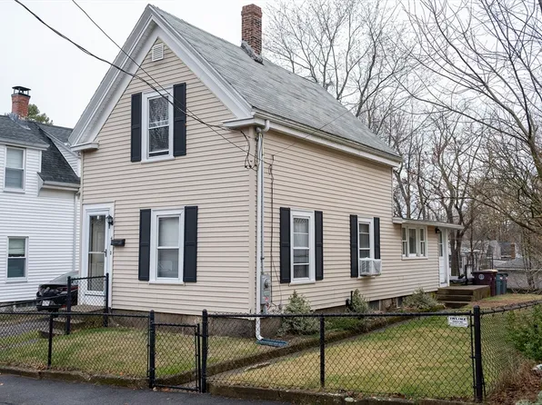 43 Phillips St, Weymouth, MA 02188