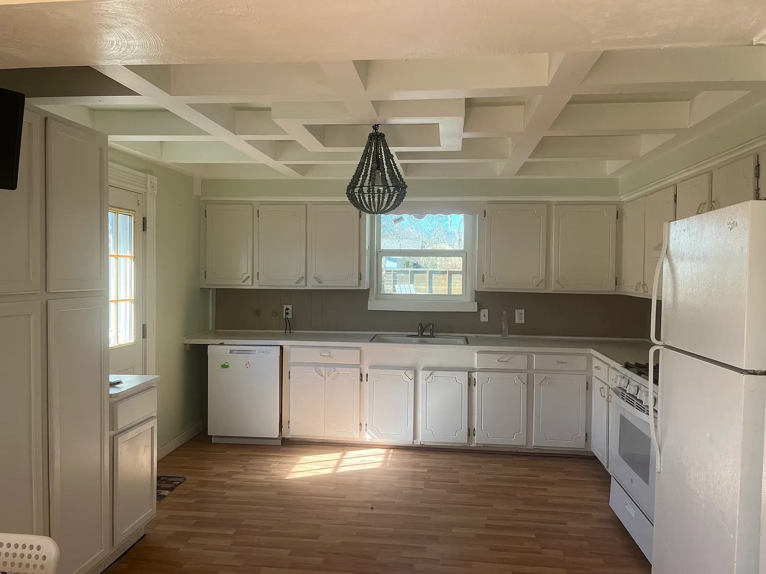 5022 Caroline St — Photo 3