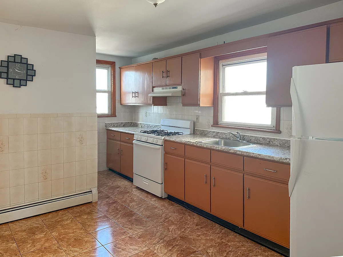 Building Photo - 404 N 3rd St #2
