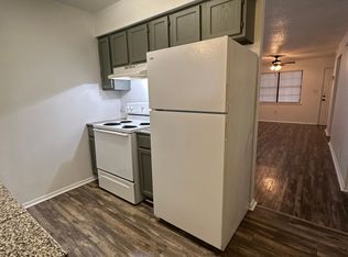 3427 S Garrett St, Marshall, TX 75672