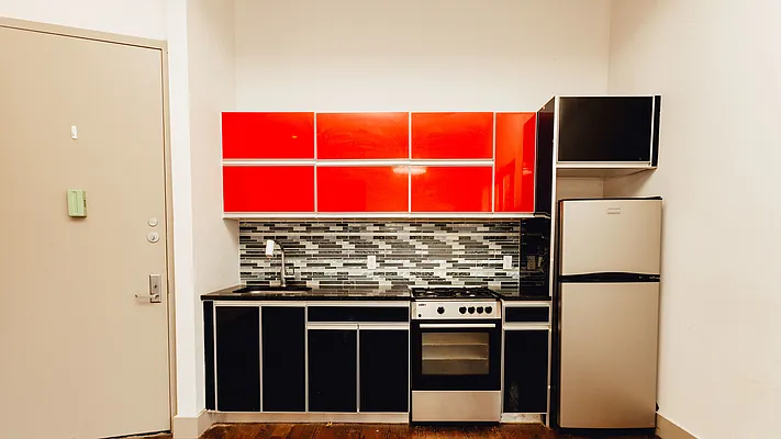 Rented by Nooklyn NYC LLC | media 10