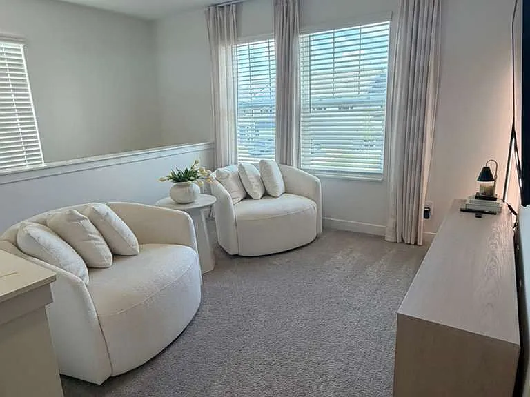 1037 Beck Way — Photo 3