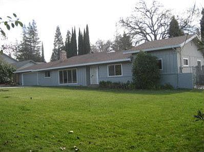 2nd image of 5014 Cypress Ave