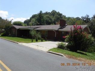 30 Rhoda St, Canton, NC 28716